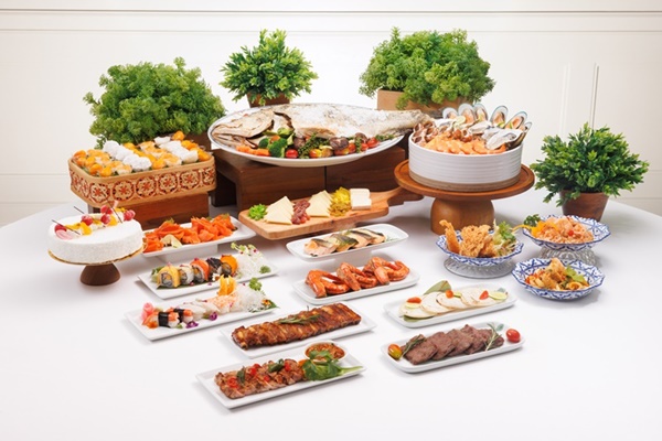 ร่วมเฉลิมฉลองวันแม่ที่ห้องอาหาร จินเจอร์ โรงแรม ฮอลิเดย์ อินน์ กรุงเทพฯ