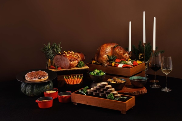 บุฟเฟต์มื้อค่ำวันขอบคุณพระเจ้าที่ห้องอาหาร เอสเพรสโซ่