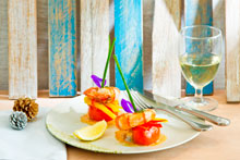 ร่วมฉลองเทศกาลคริสต์มาสอีฟ ที่ นัมเบอร์ 43 อิตาเลียน บิสโตร เคป เฮ้าส์ หลังสวน