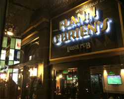 อิ่มอร่อยรับอรุณที่ ฟลาน โอเบรียนส์ ไอริชผับ ทองหล่อ