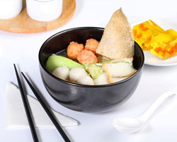 ฮ่องกงคาเฟ่ มอบความอร่อยสุดคุ้ม ด้วยชุดบะหมี่ลูกชิ้นปลาจนถึงสิ้นปี