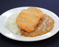 อิ่มอร่อยต้อนรับปีใหม่กับเมนูข้าวแกงกะหรี่ที่ร้านไทโช-เตราเมน