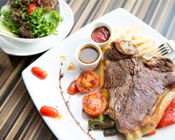 PH1 สยาม แอ็ท สยาม ดีไซน์ โฮเต็ล กรุงเทพ เอาใจคนรักเนื้อเสิร์ฟแบบ a la carte