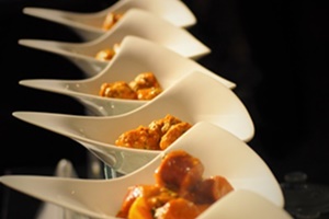 อิ่มคุ้มบุฟเฟ่ต์เบียร์ ไซเดอร์ และทาปาส ไม่อั้น ศุกร์แรกของเดือน ณ ห้องอาหารริเวอร์ไซด์ กริลล์ โรงแรมรอยัล ออคิด เชอราตัน